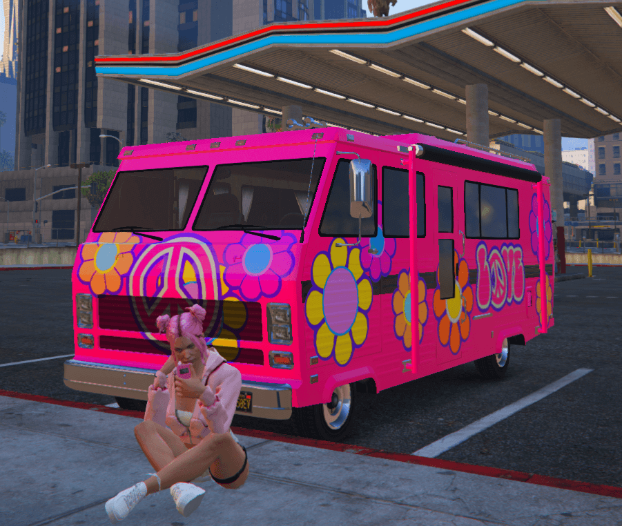 Eve mit ihrem Bumsbus